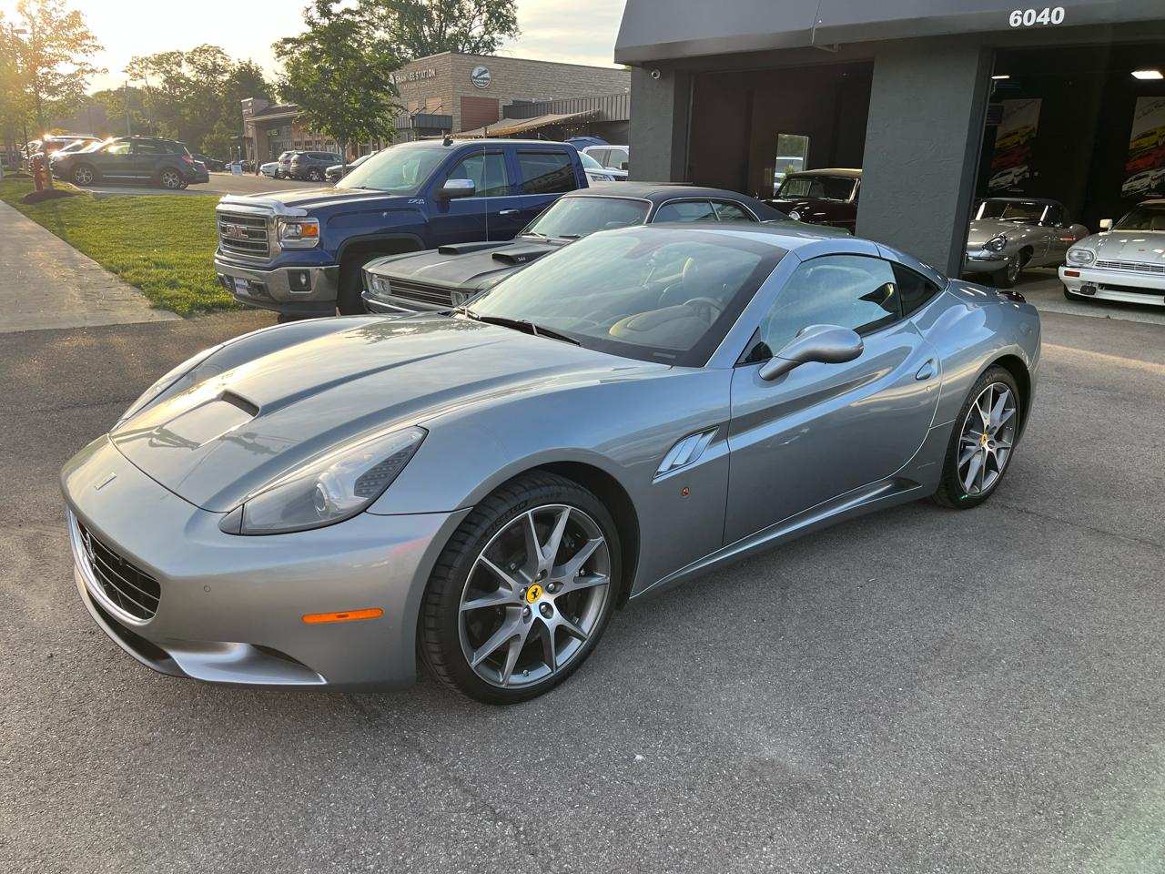 Ferrari California Convertible GT 2011