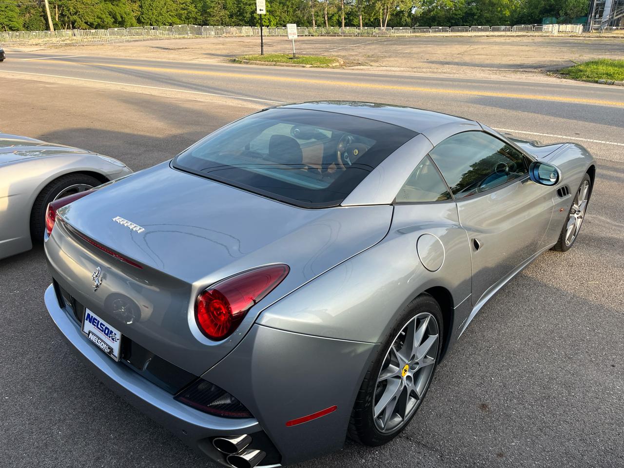 Ferrari California Convertible GT 2011