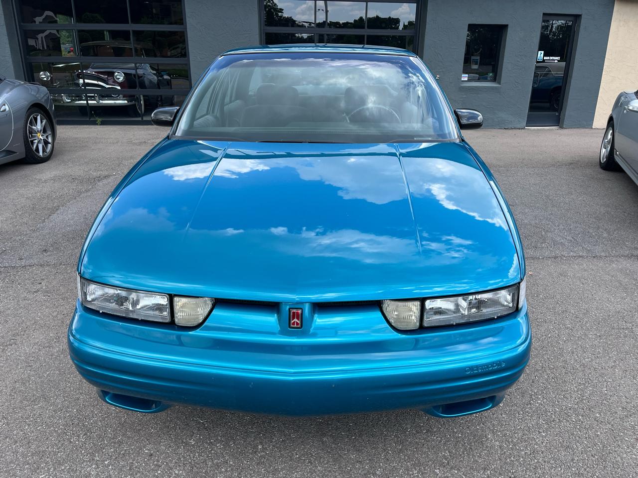 Oldsmobile Cutlass Supreme  1993