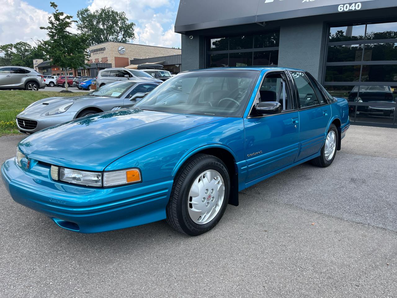 Oldsmobile Cutlass Supreme  1993