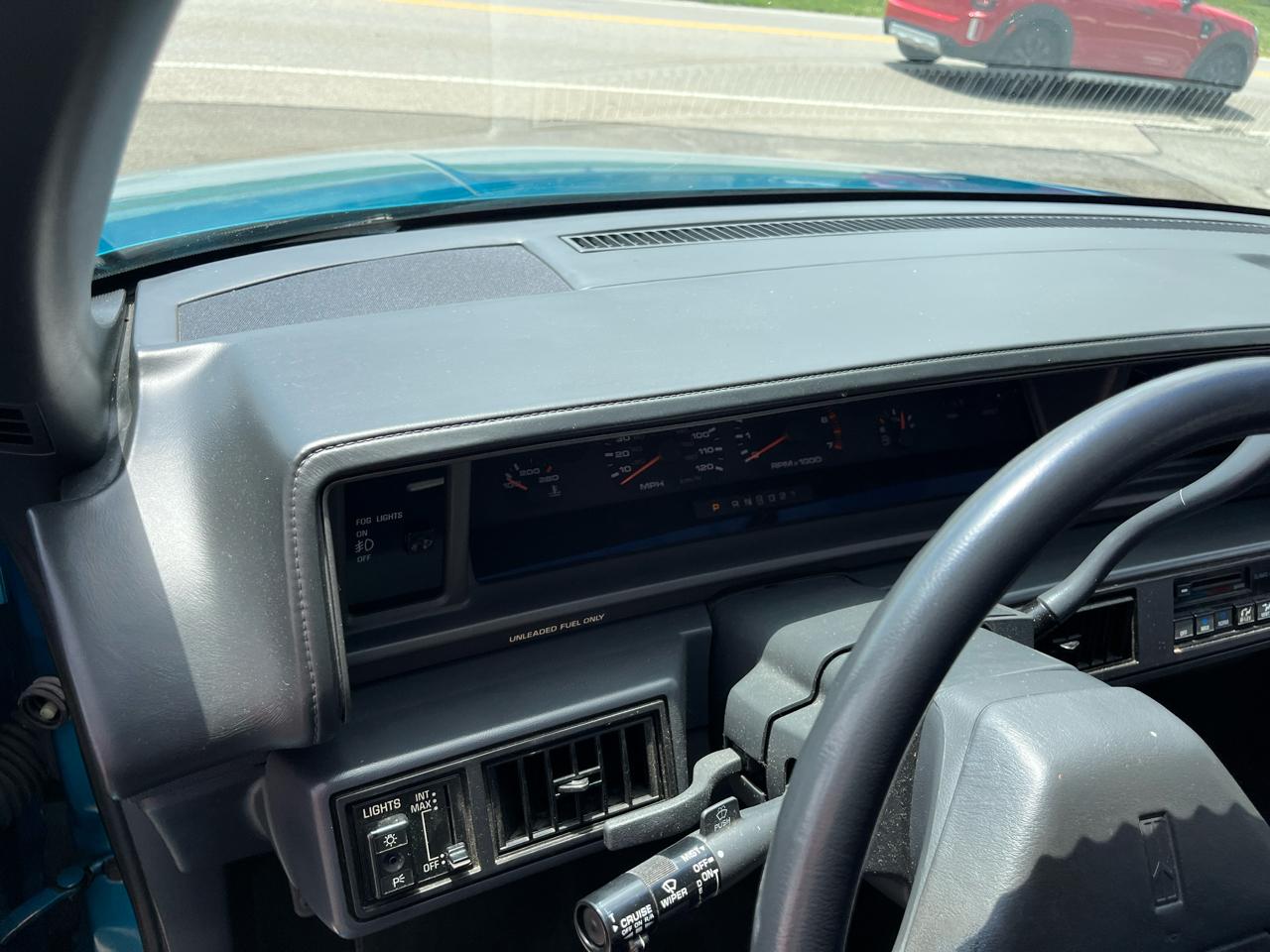Oldsmobile Cutlass Supreme  1993