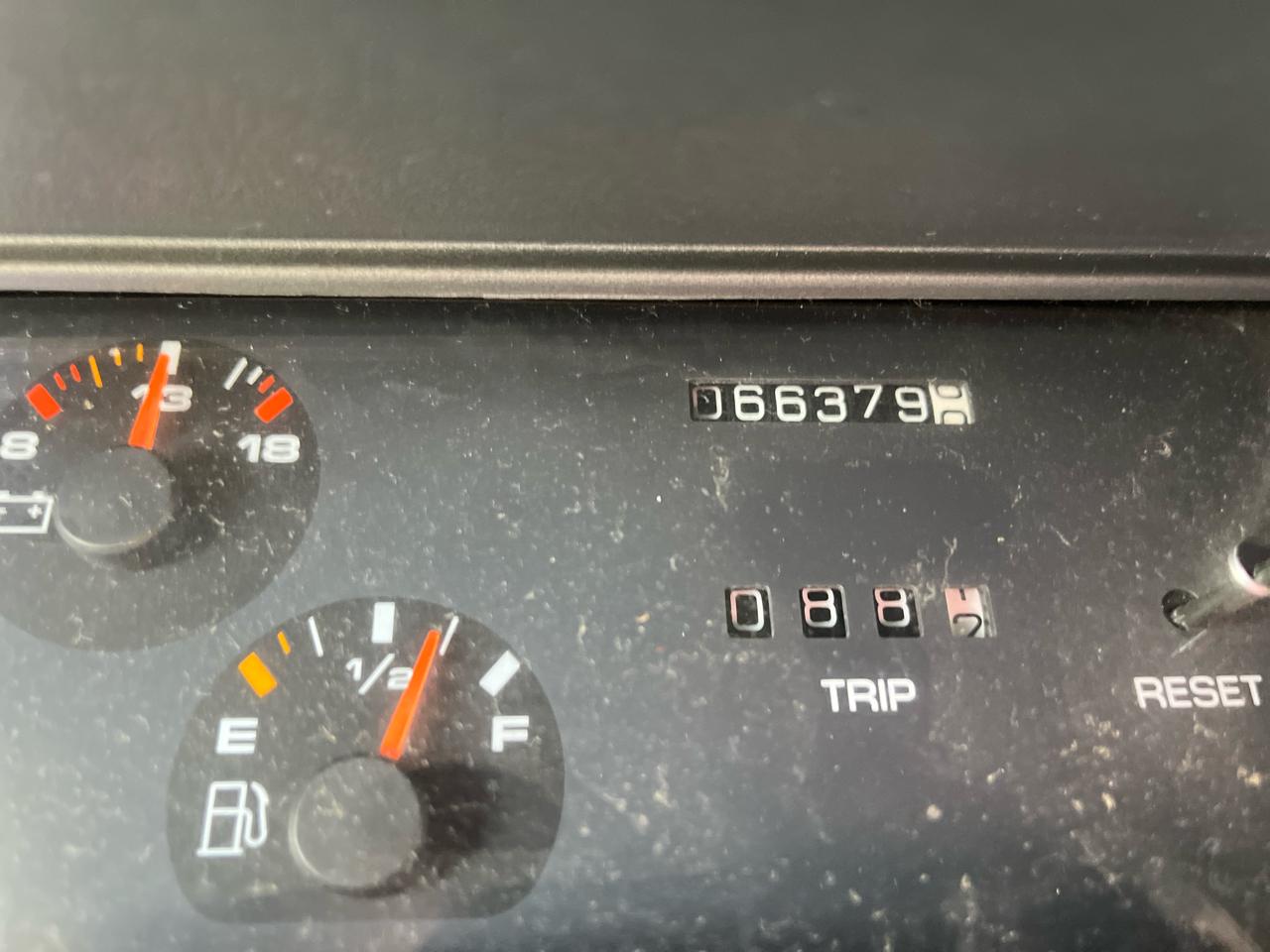 Oldsmobile Cutlass Supreme  1993
