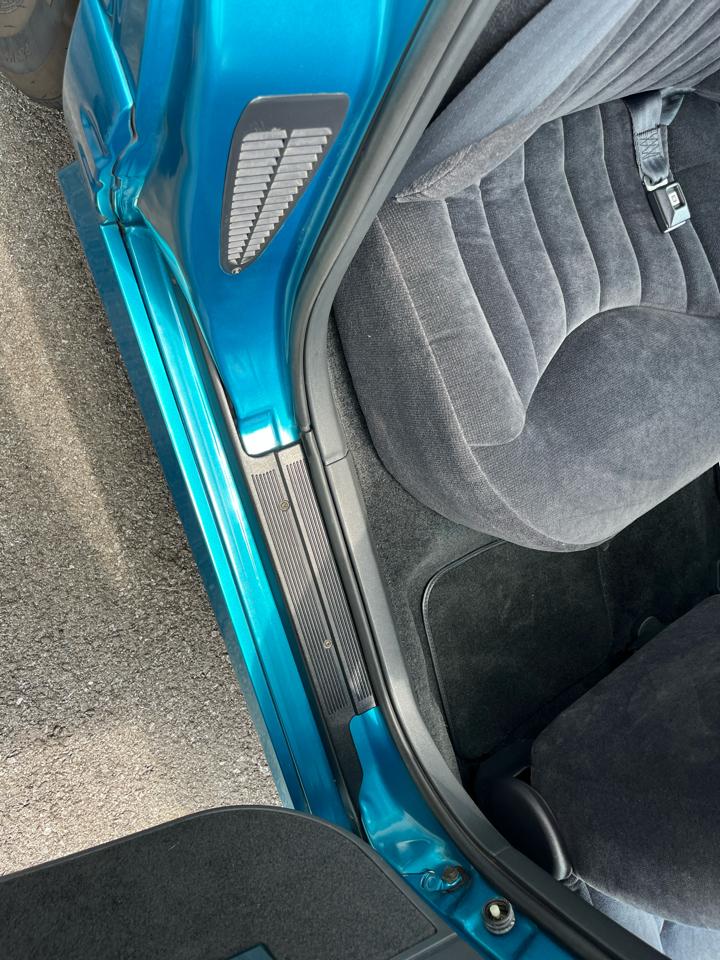 Oldsmobile Cutlass Supreme  1993
