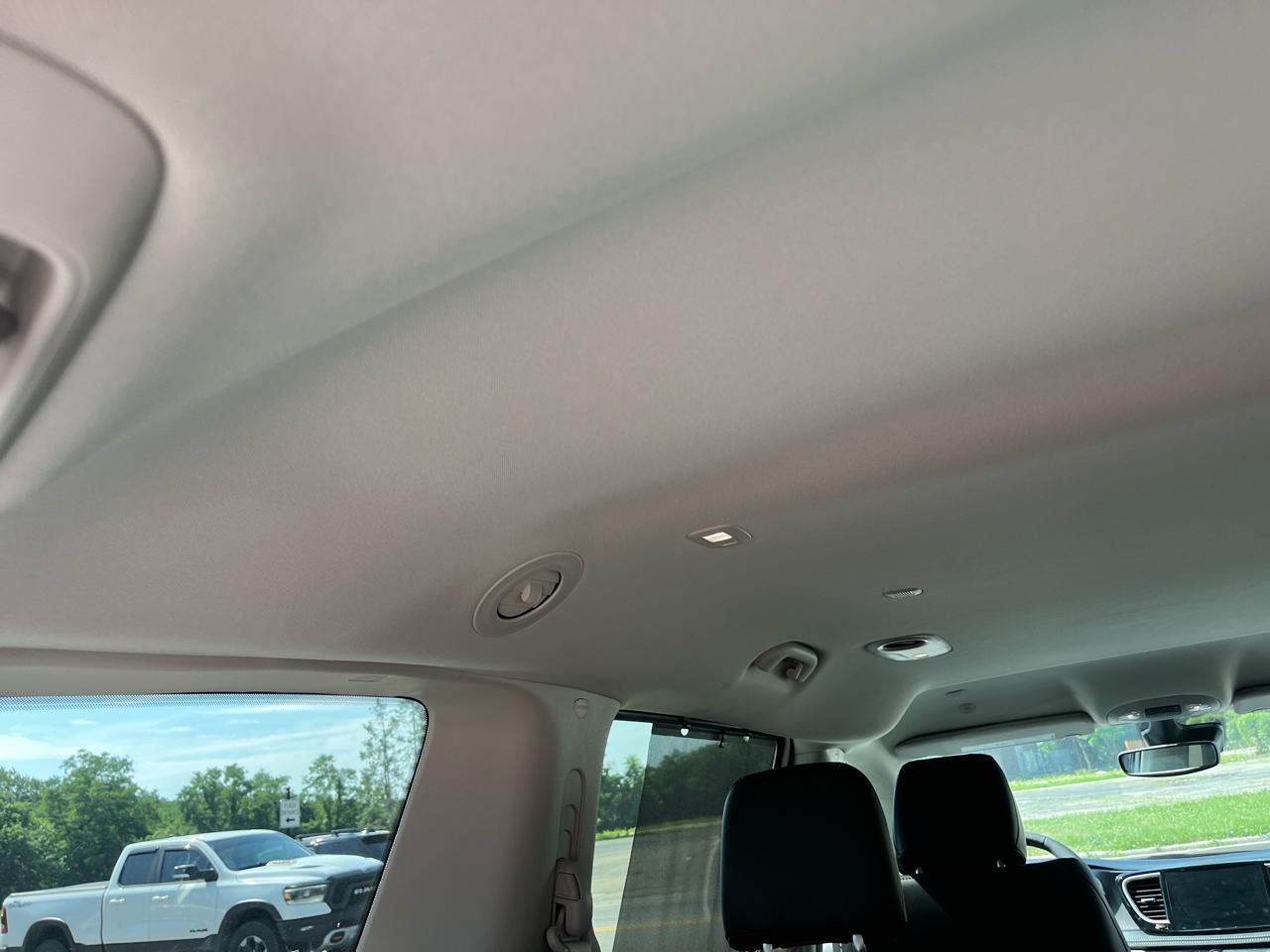 Chrysler Pacifica Touring L 2024