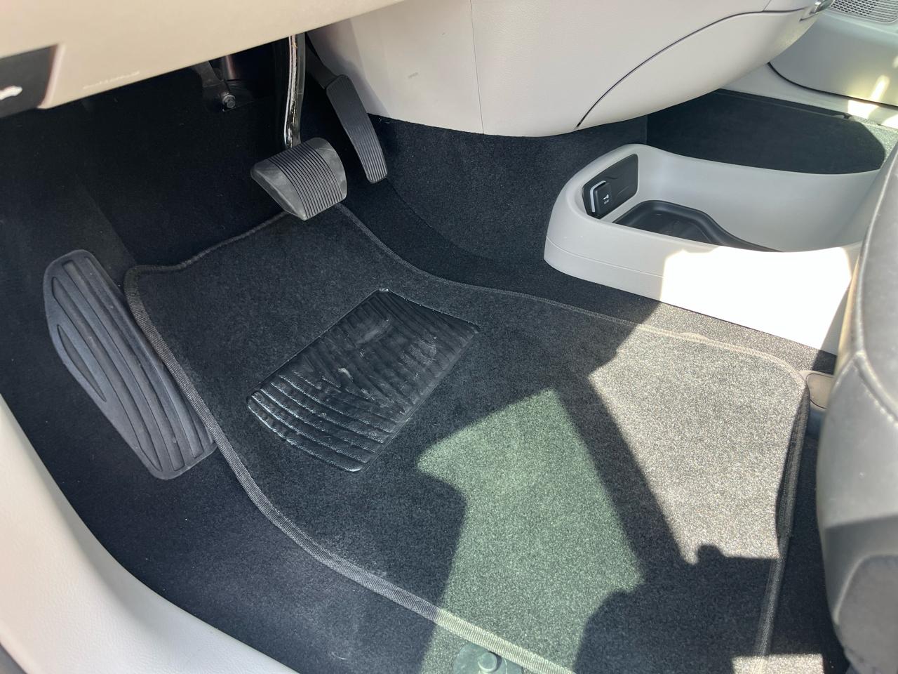 Chrysler Pacifica Touring L 2024