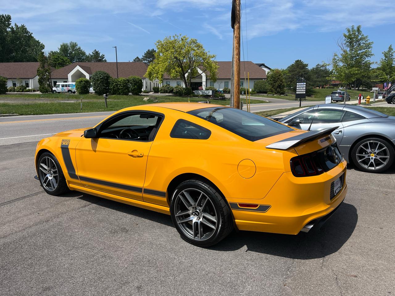 Ford Mustang  2013