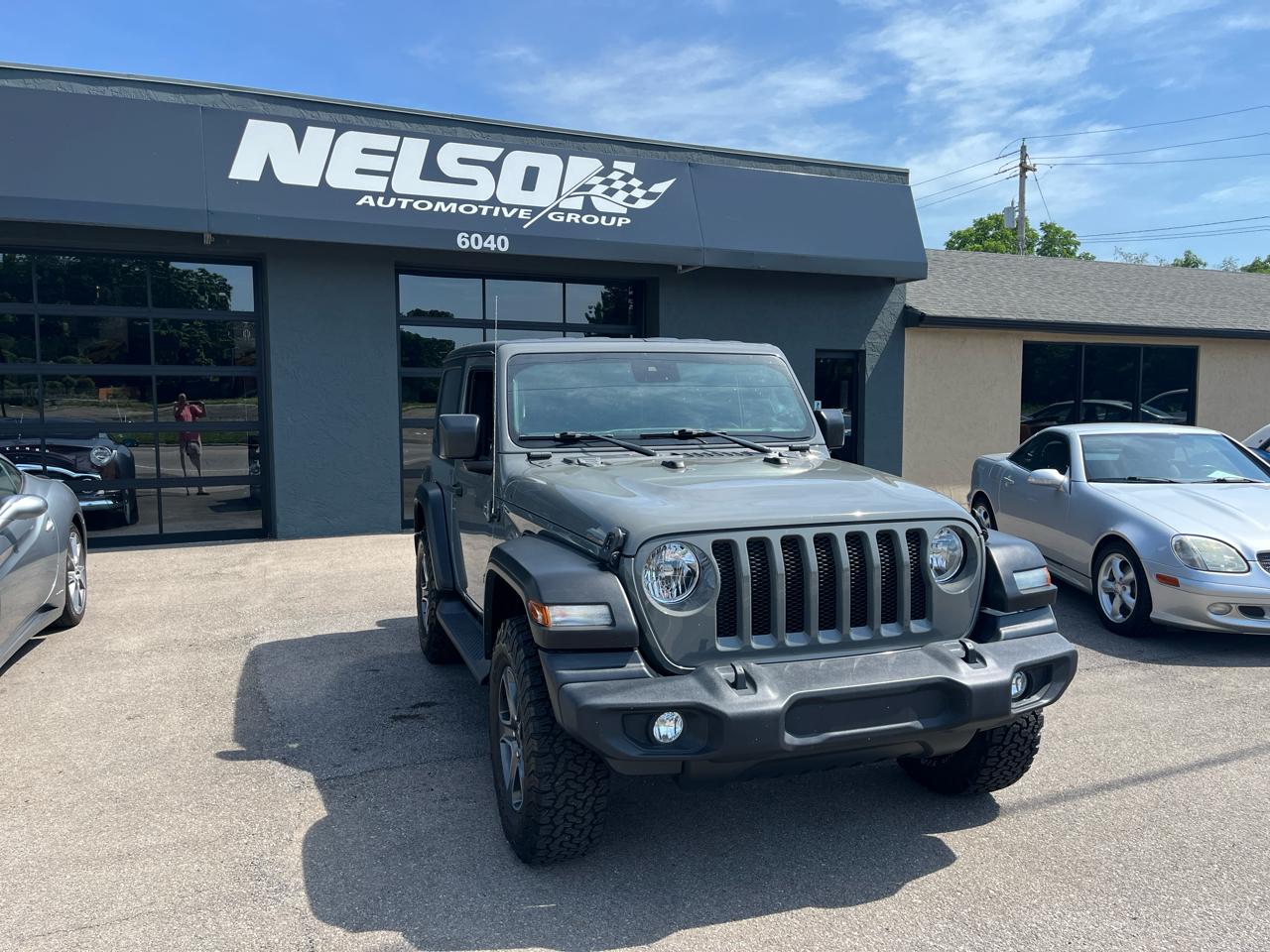 Jeep Wrangler Sport 4WD 2019