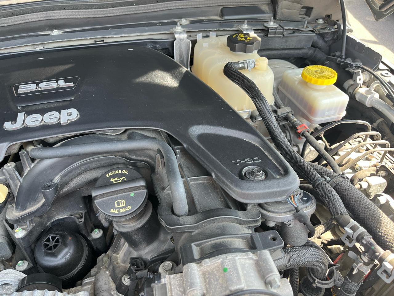 Jeep Wrangler Sport 4WD 2019