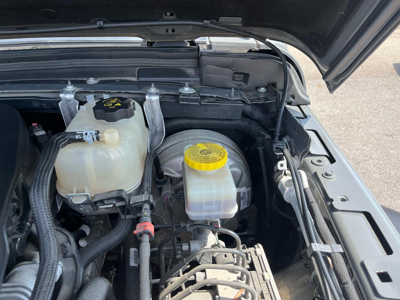 Jeep Wrangler Sport 4WD 2019