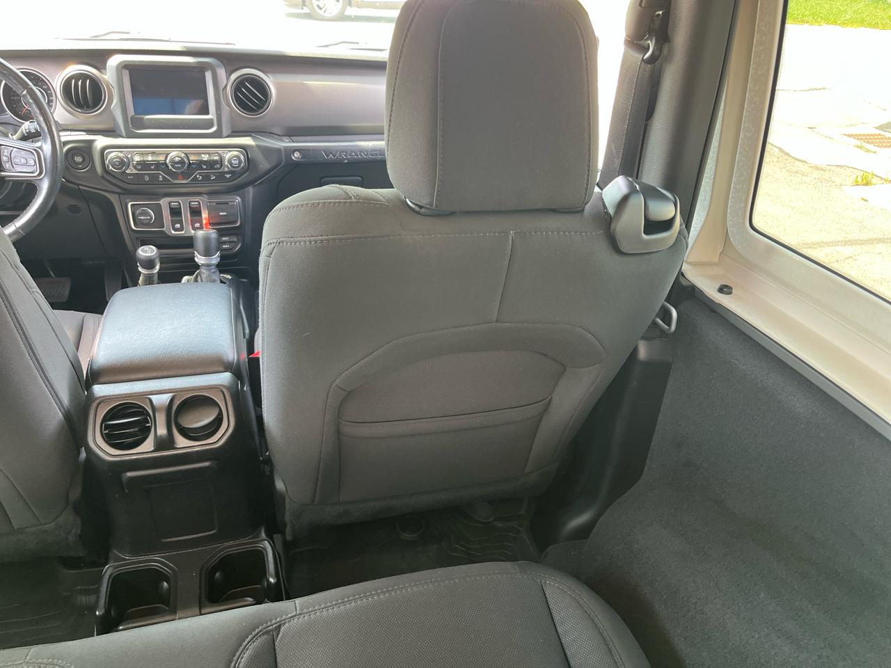 Jeep Wrangler Sport 4WD 2019
