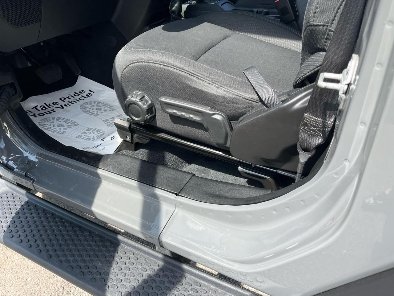 Jeep Wrangler Sport 4WD 2019