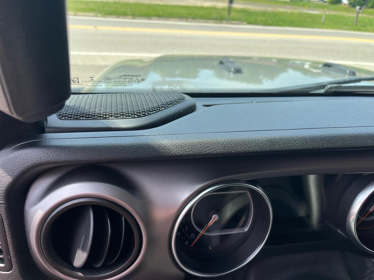 Jeep Wrangler Sport 4WD 2019