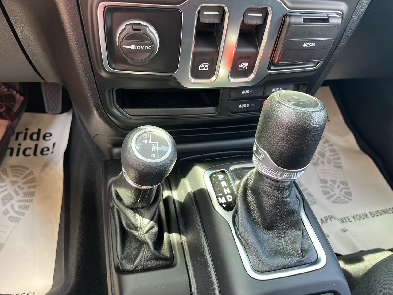 Jeep Wrangler Sport 4WD 2019