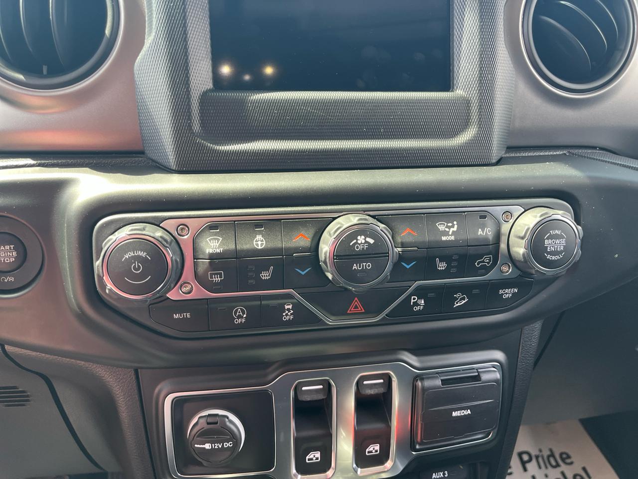 Jeep Wrangler Sport 4WD 2019