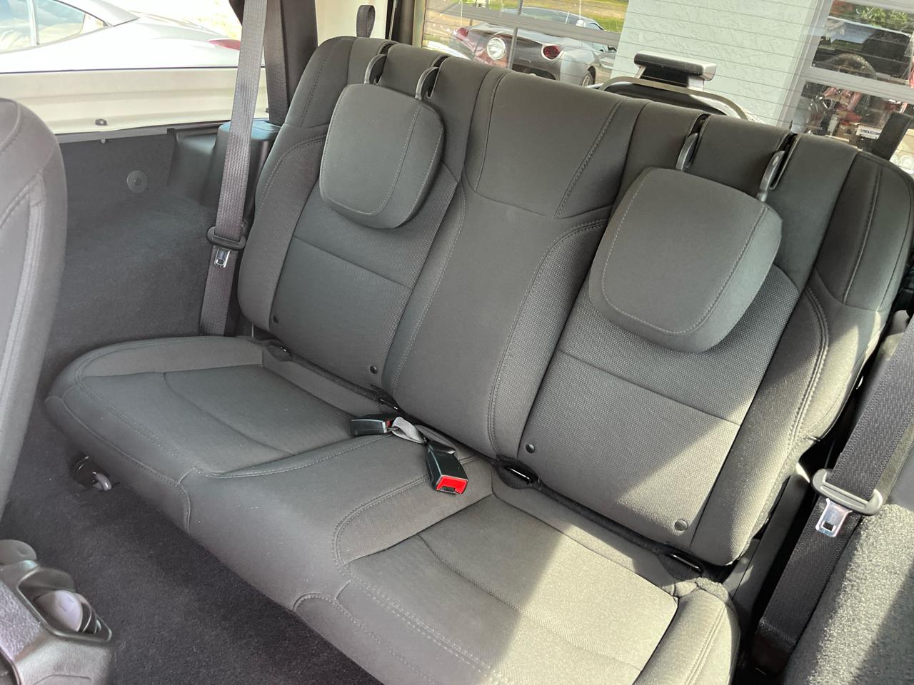 Jeep Wrangler Sport 4WD 2019