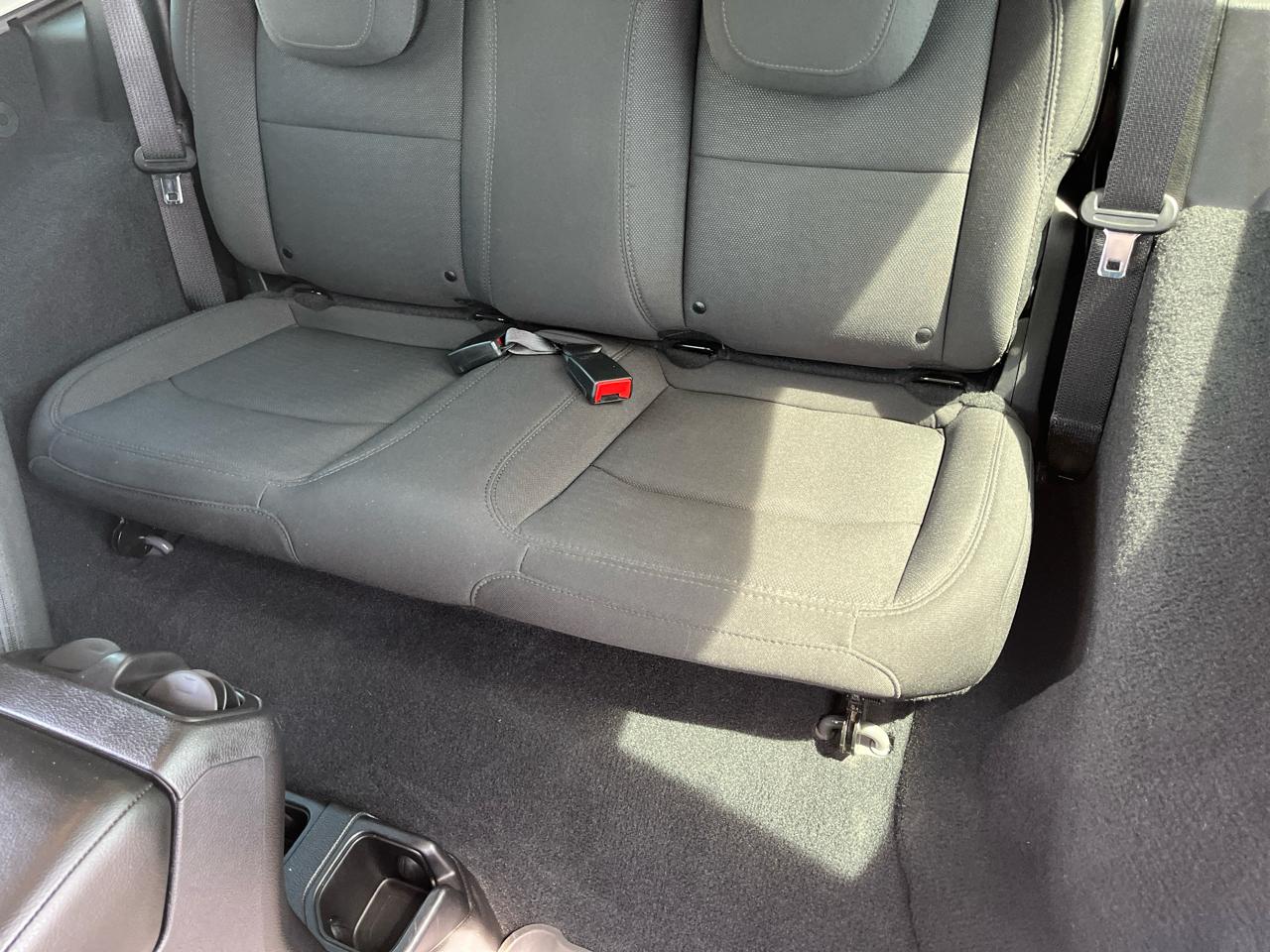 Jeep Wrangler Sport 4WD 2019