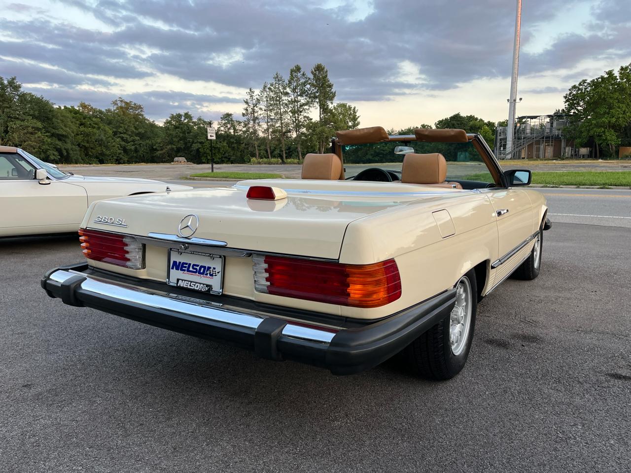 Mercedes-Benz 380 SL 1982