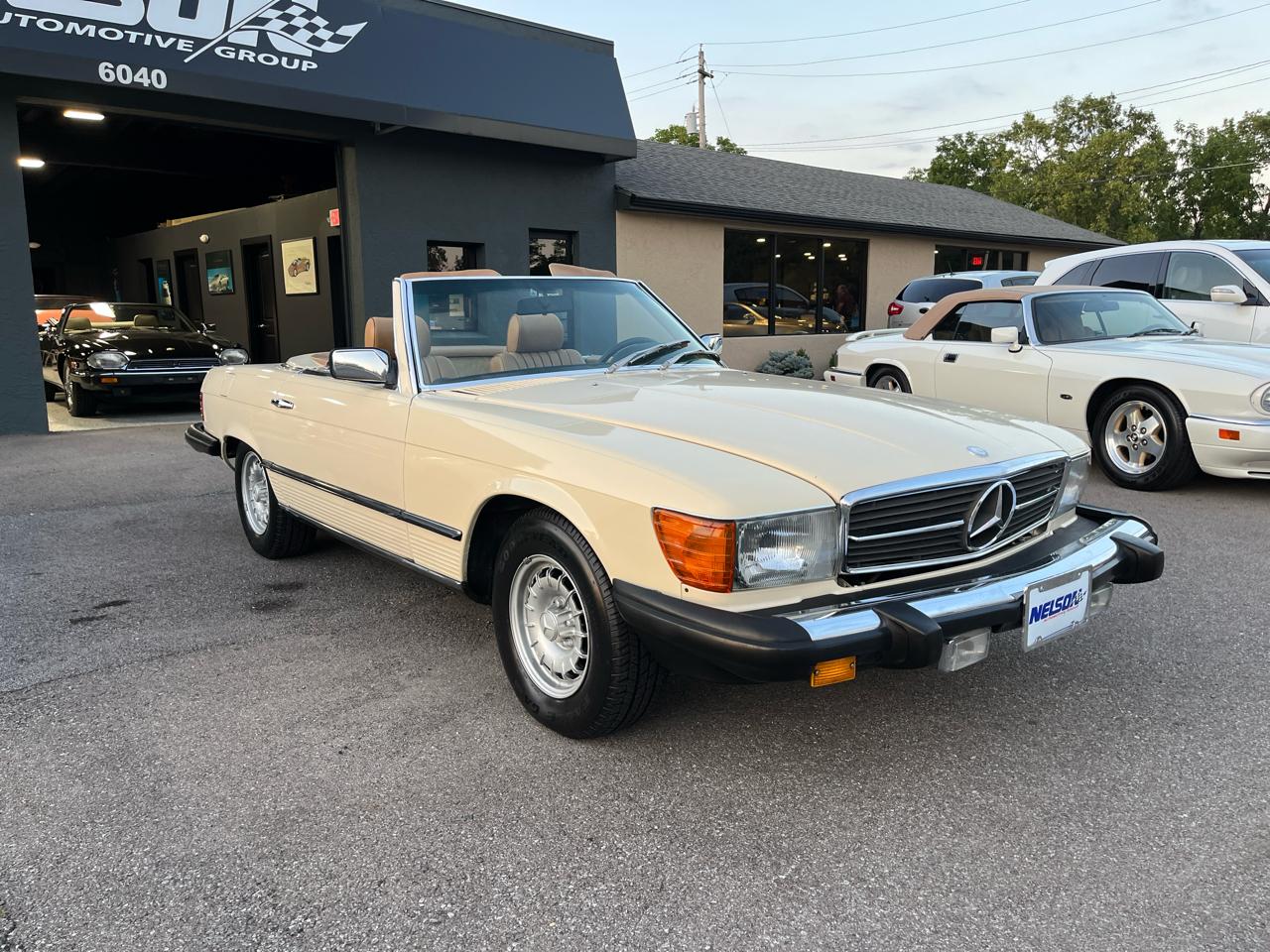 Mercedes-Benz 380 SL 1982