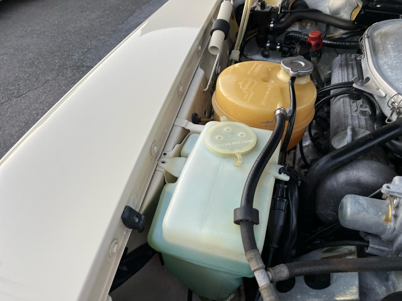 Mercedes-Benz 380 SL 1982