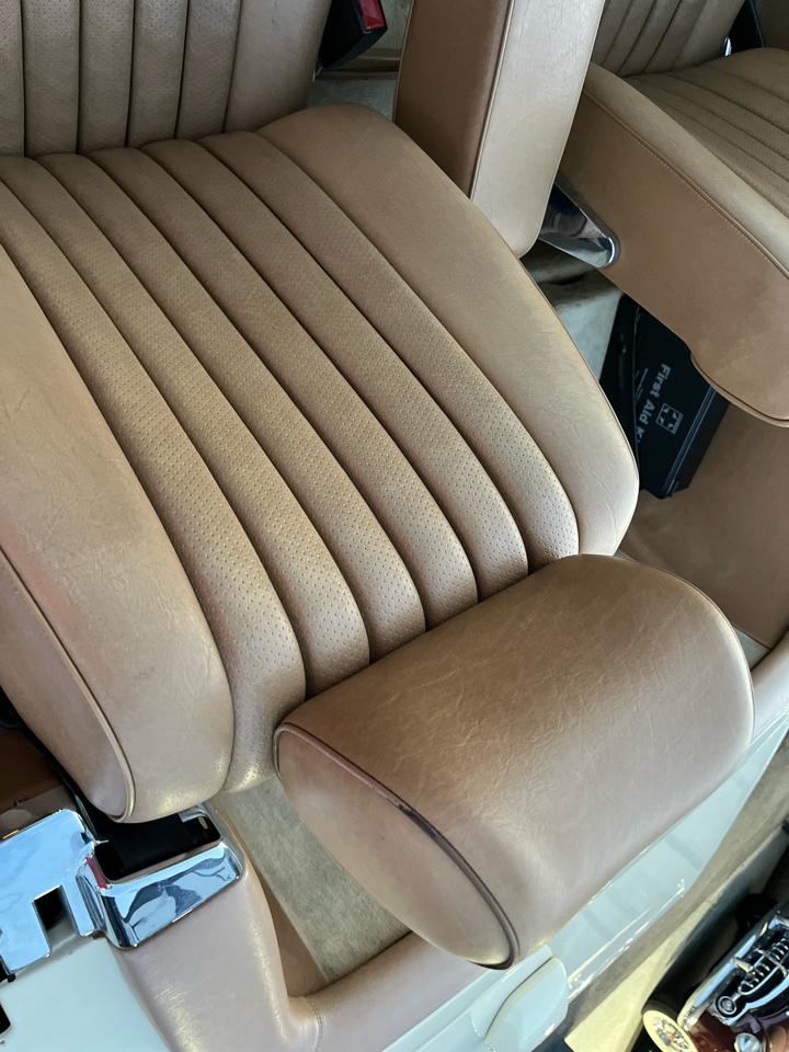 Mercedes-Benz 380 SL 1982