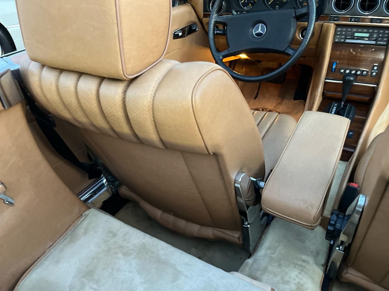 Mercedes-Benz 380 SL 1982