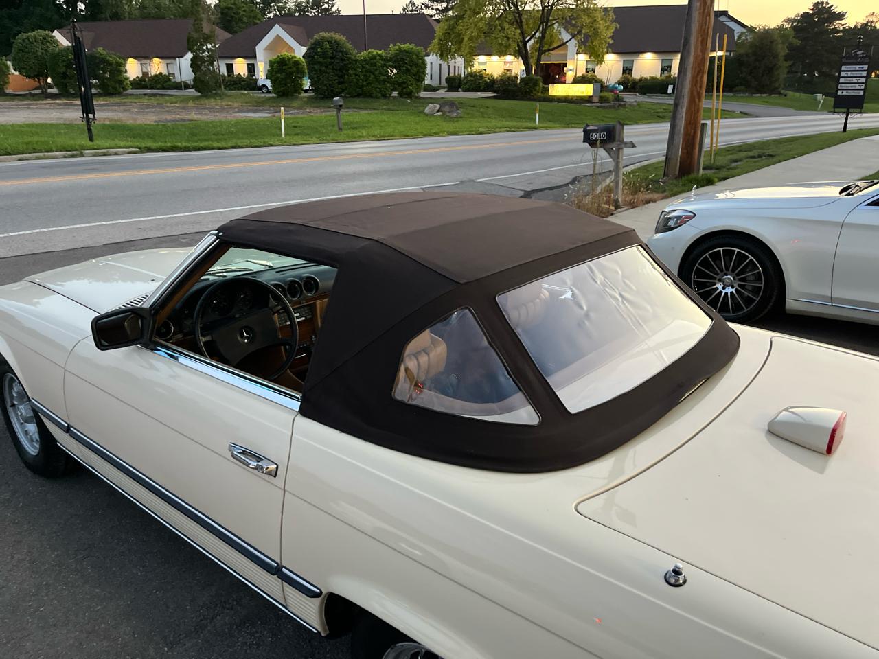 Mercedes-Benz 380 SL 1982