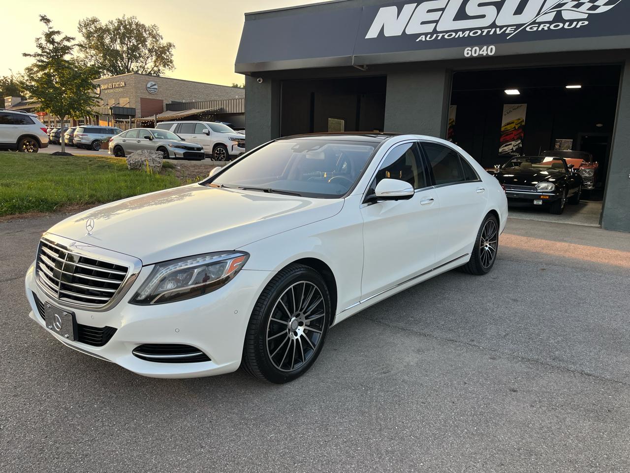 Mercedes-Benz S-Class S550 4MATIC 2015