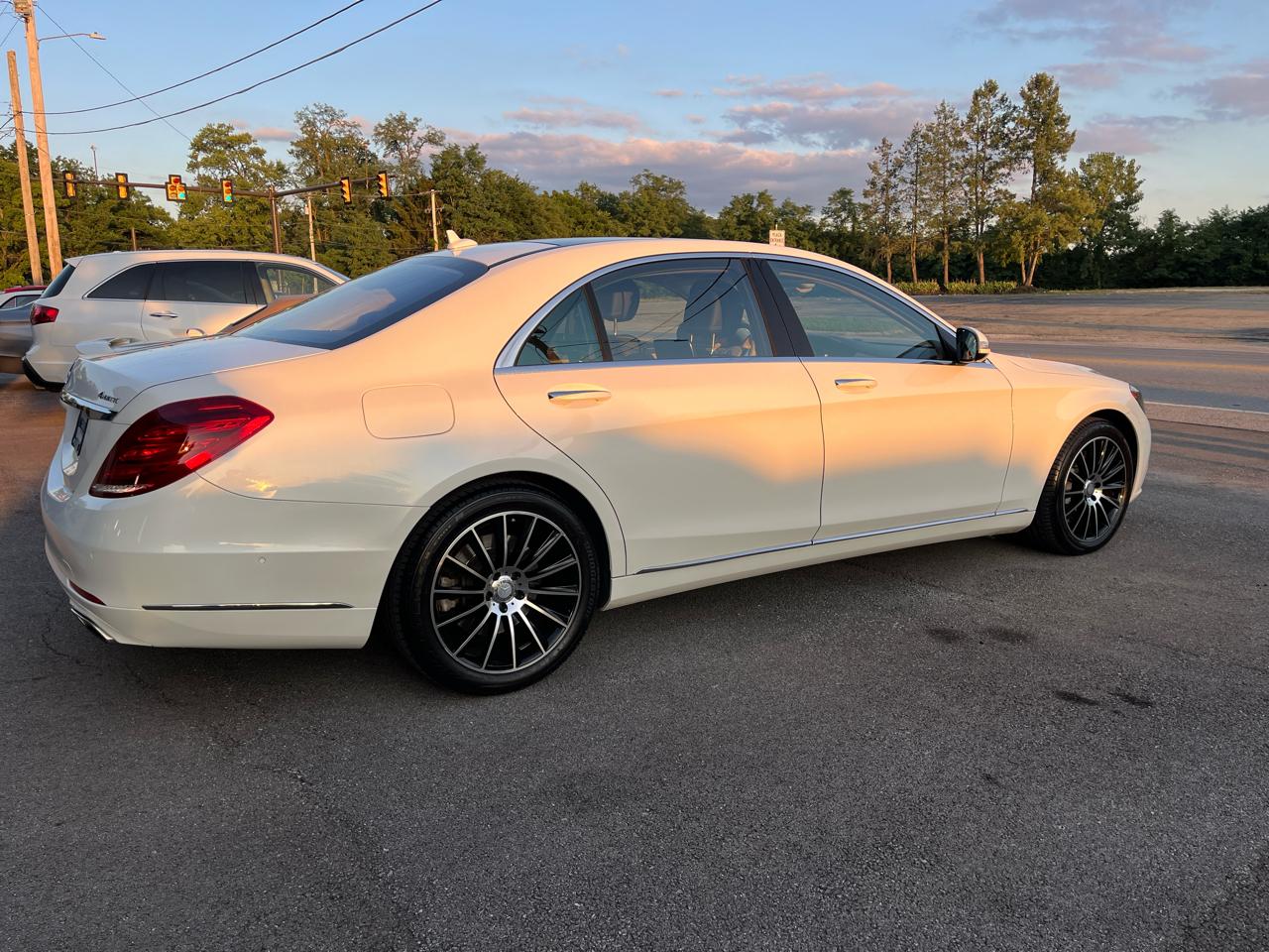 Mercedes-Benz S-Class S550 4MATIC 2015