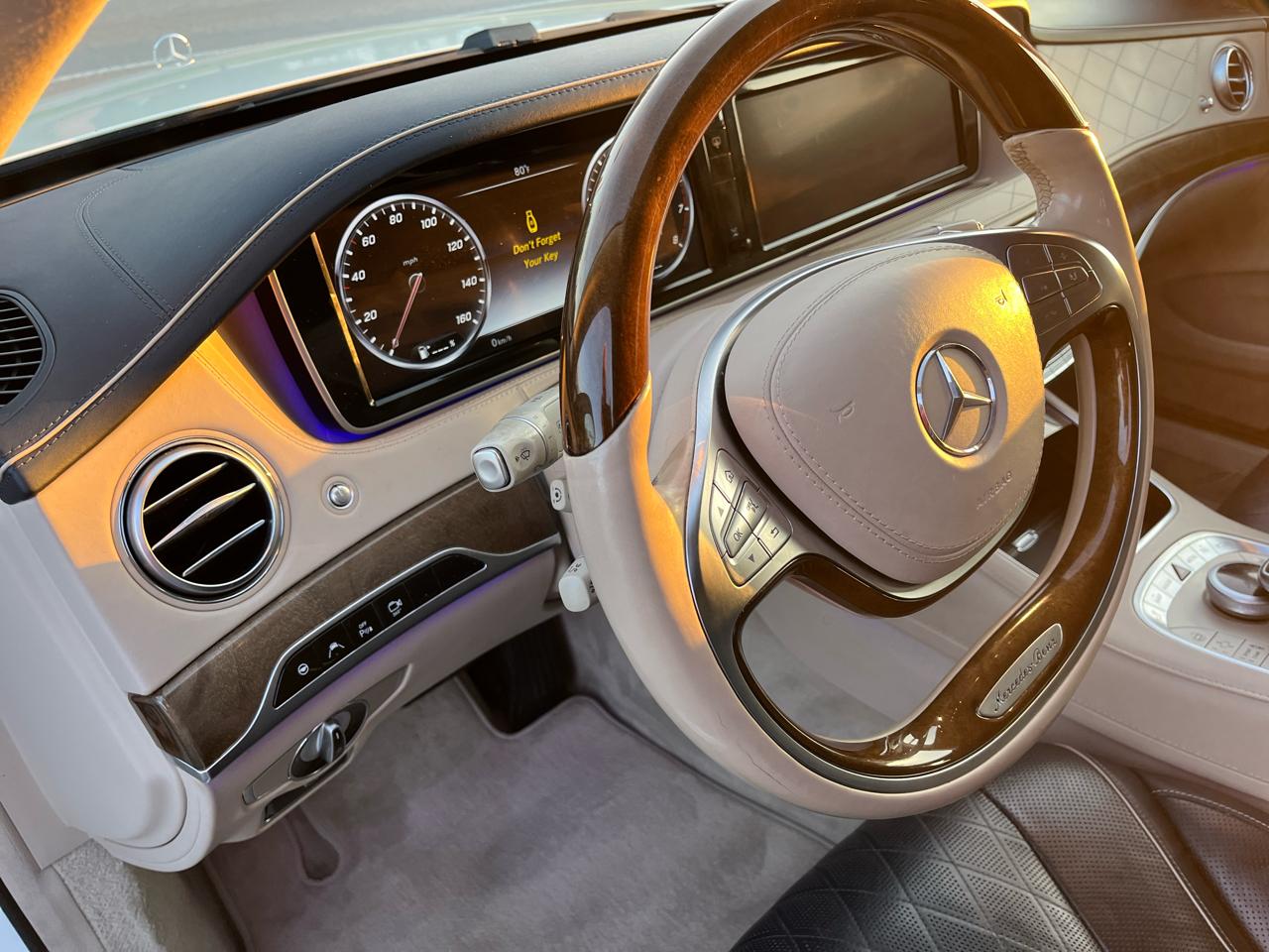 Mercedes-Benz S-Class S550 4MATIC 2015