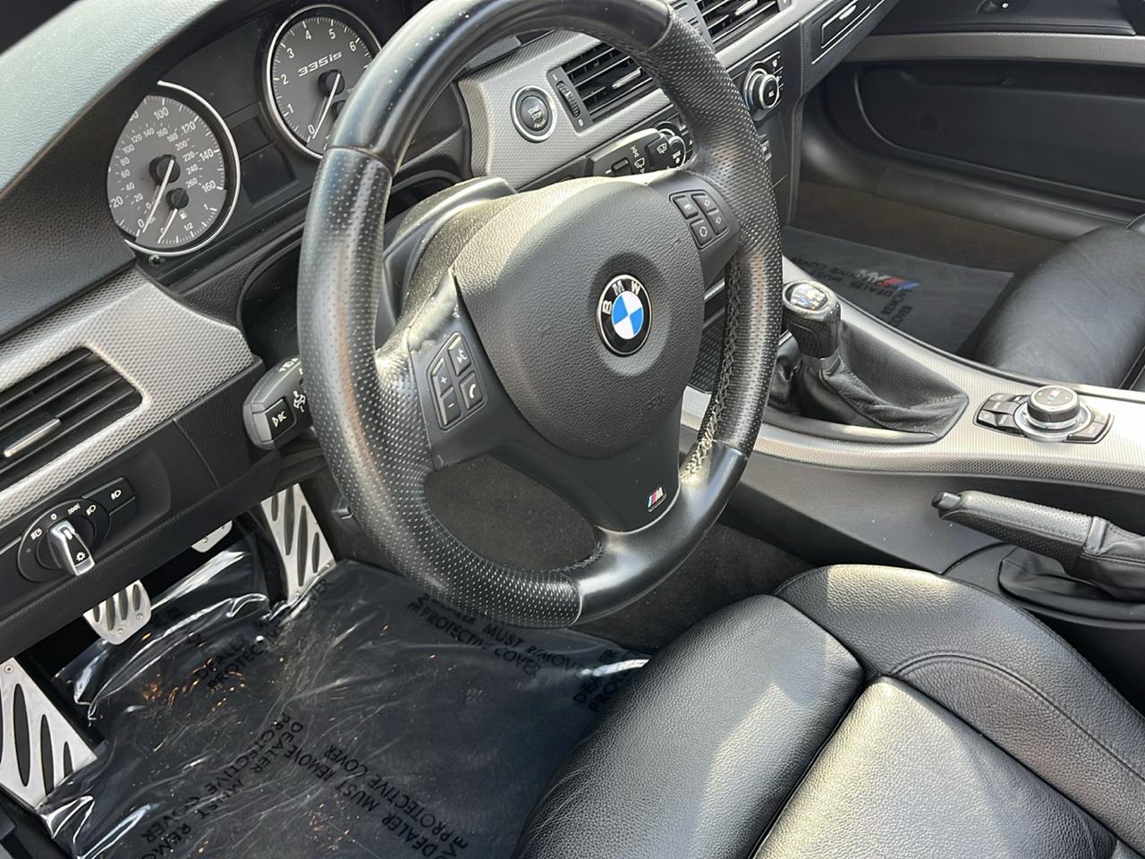 BMW 335is  2011