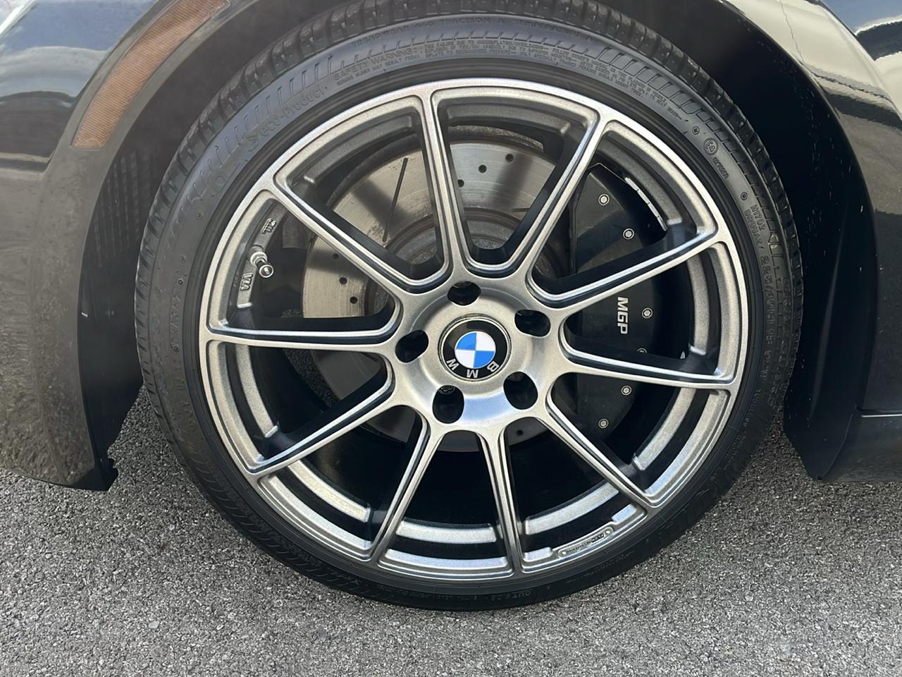 BMW 335is  2011
