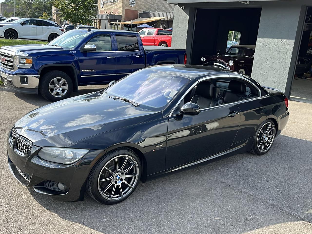 BMW 335is  2011