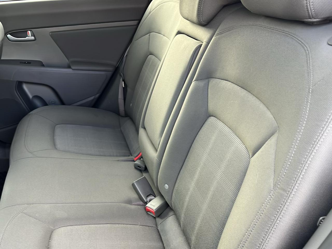 Kia Sportage LX AWD 2013