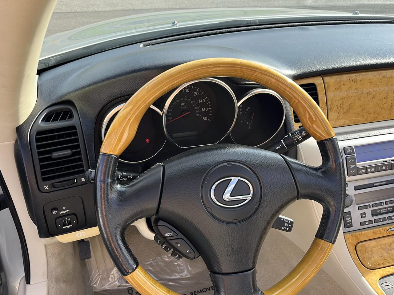 Lexus SC 430 Convertible 2005