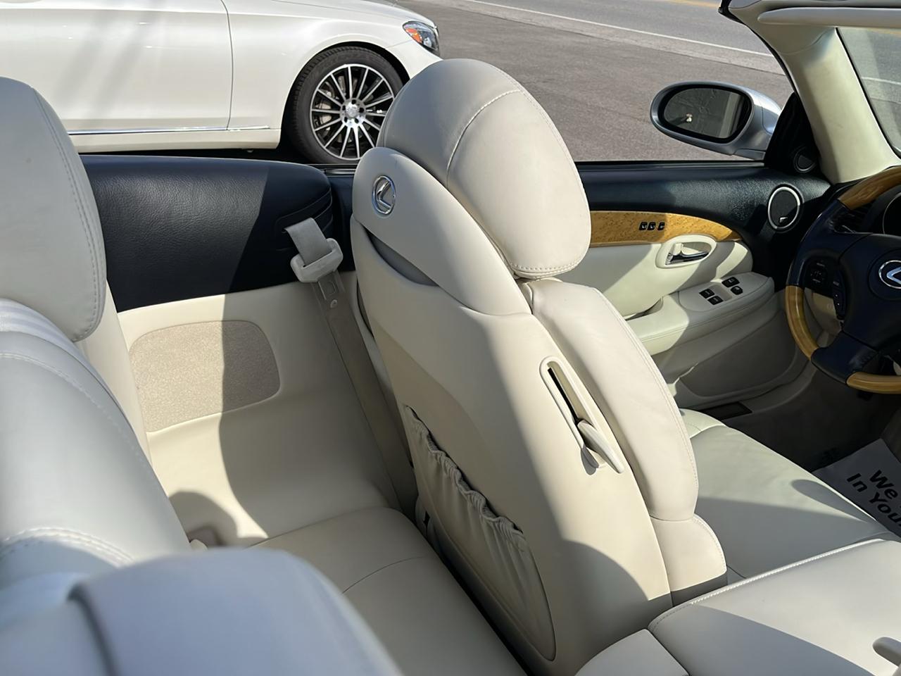 Lexus SC 430 Convertible 2005