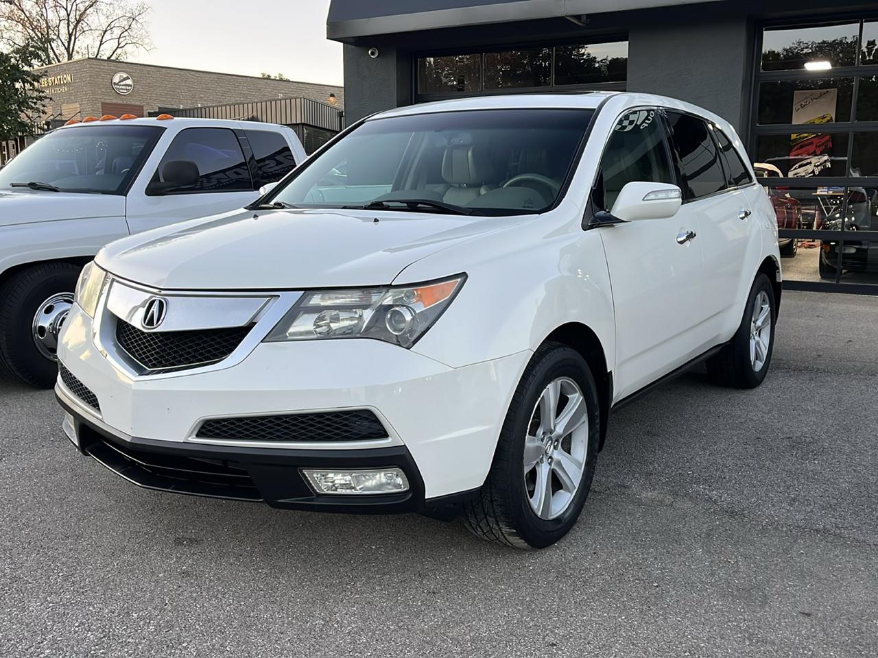Acura MDX photo 4