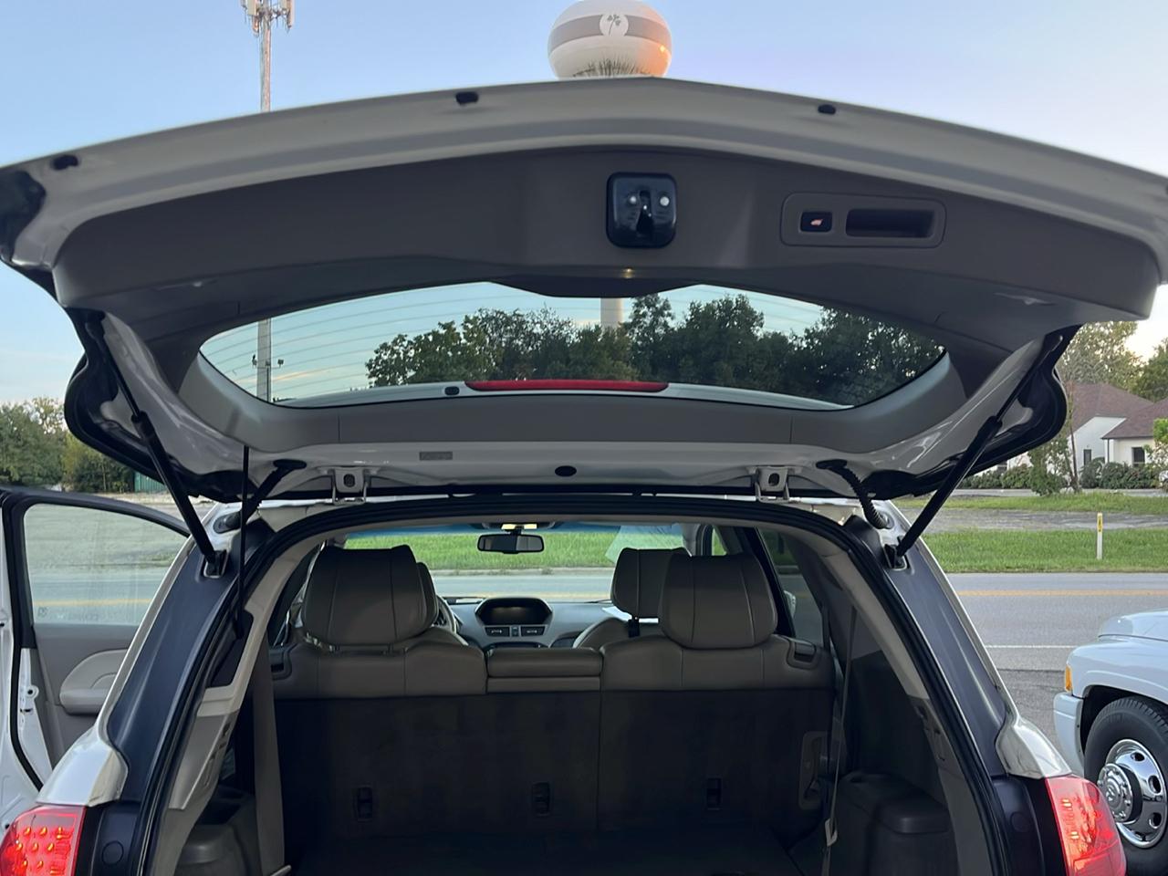 Acura MDX photo 35