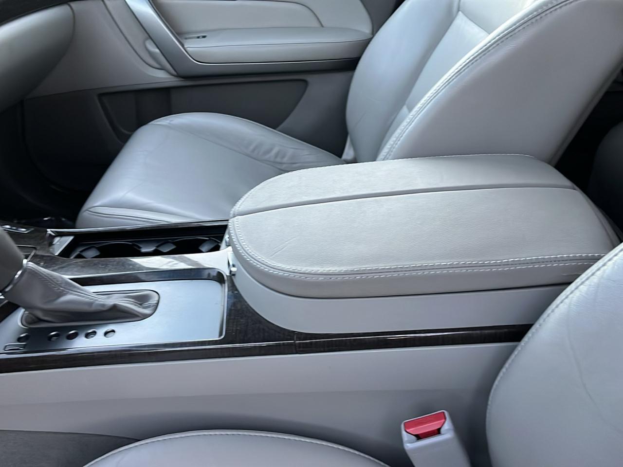 Acura MDX photo 61