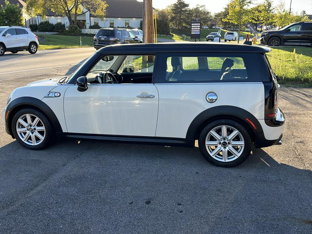 MINI Clubman S 2011