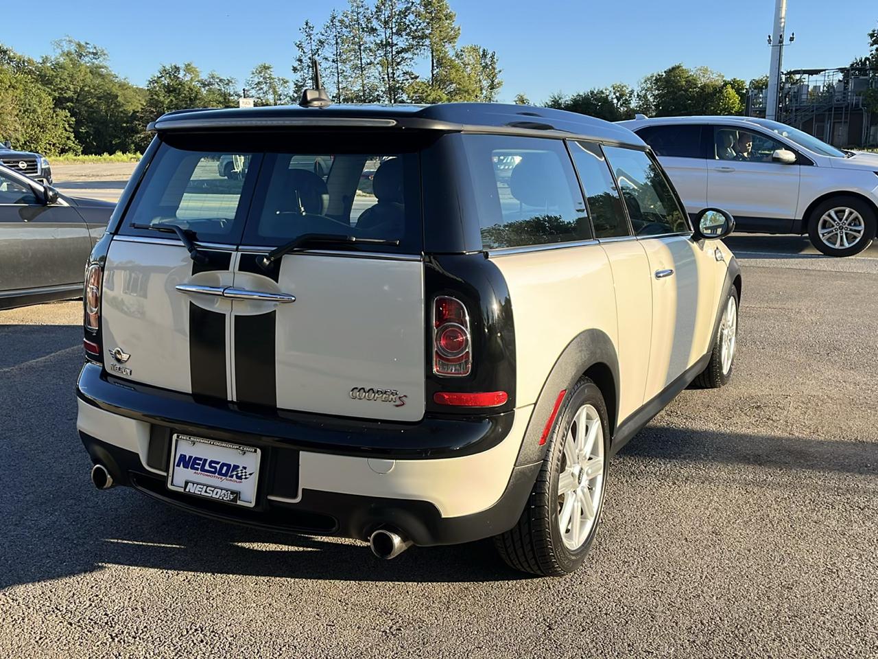 MINI Clubman S 2011