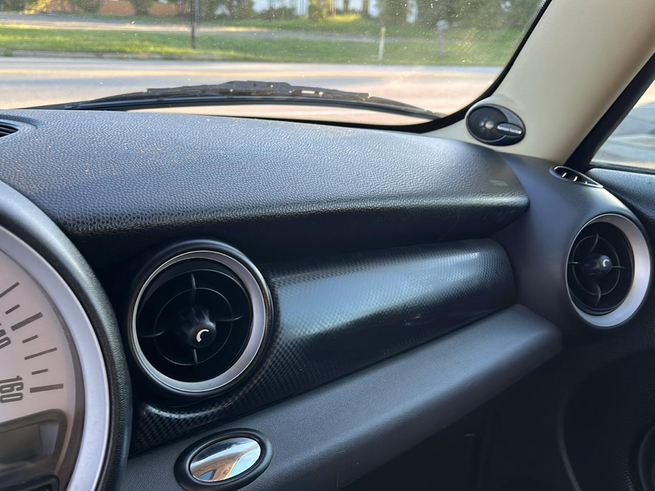 MINI Clubman S 2011