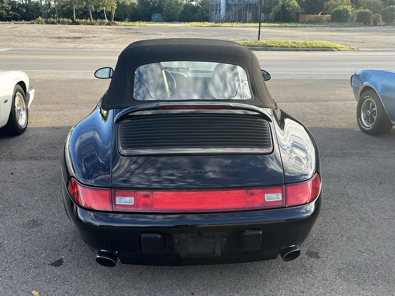 Porsche 911 Carrera 2 Cabriolet 1997