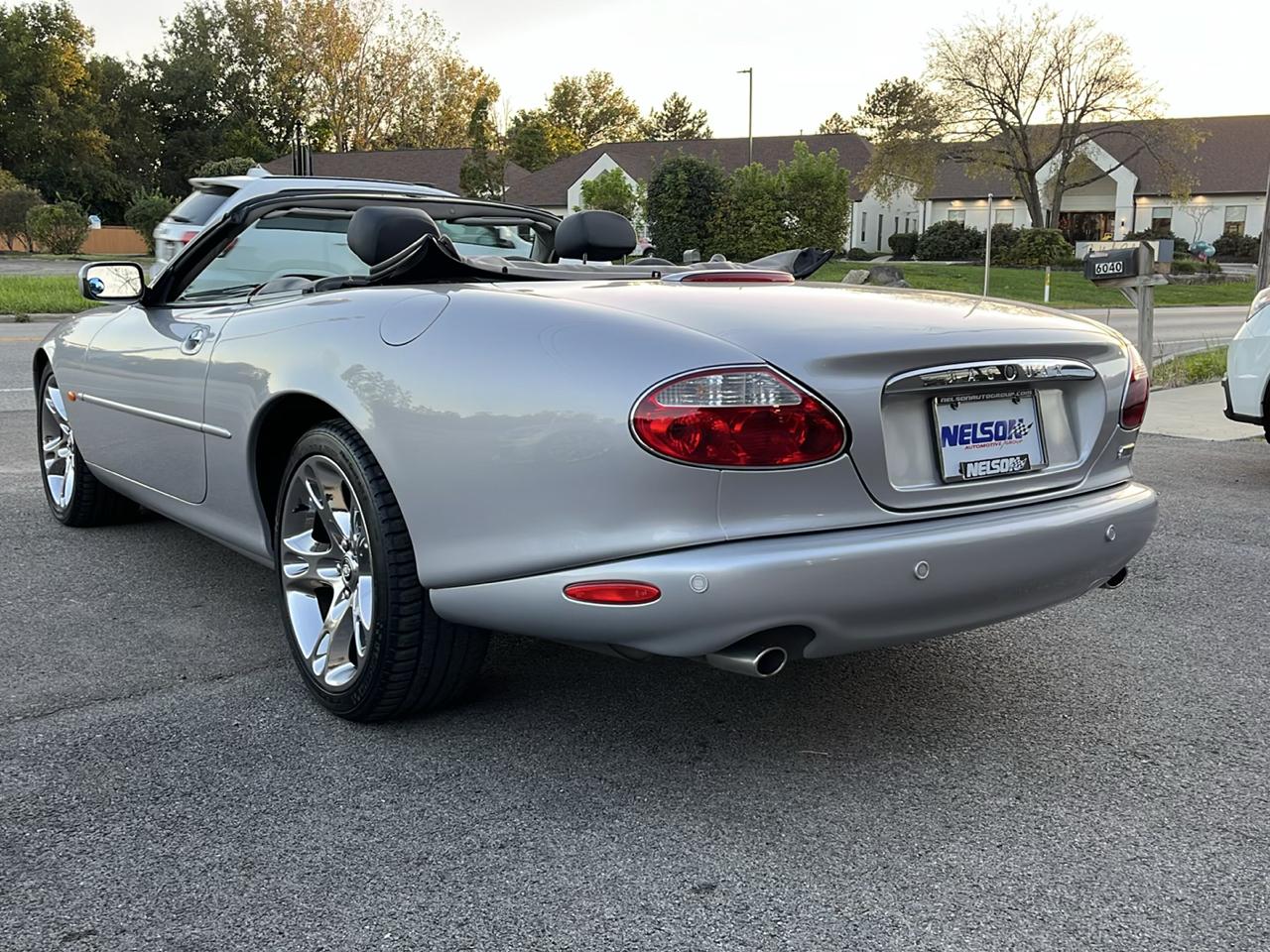 Jaguar XK-Series photo 8