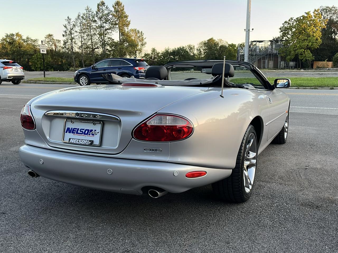 Jaguar XK-Series photo 9