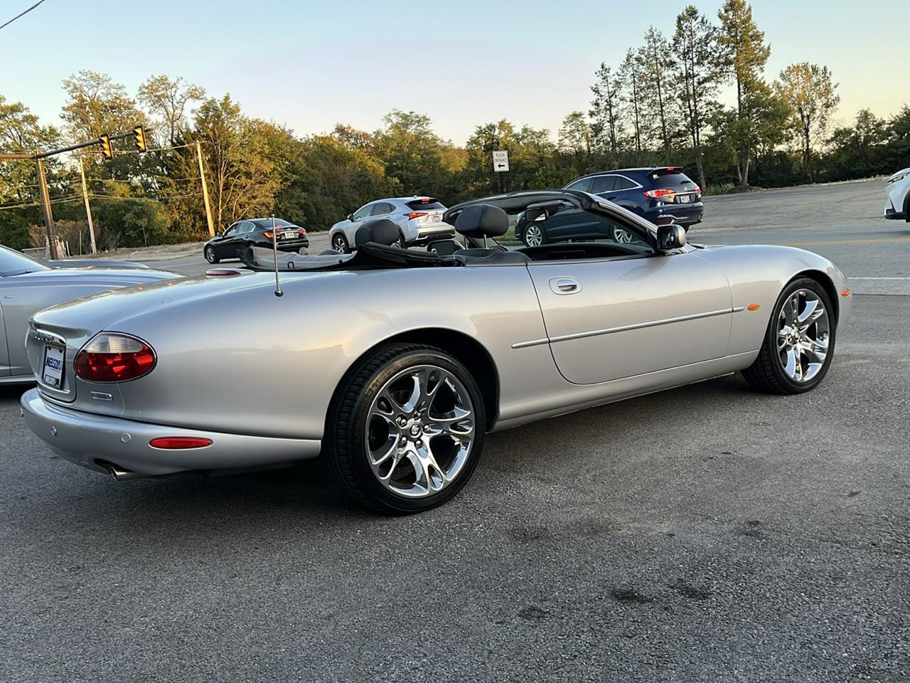 Jaguar XK-Series photo 10