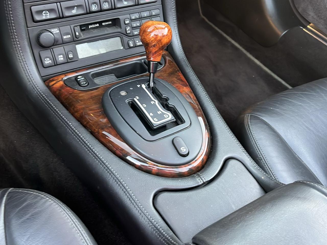 Jaguar XK-Series photo 70