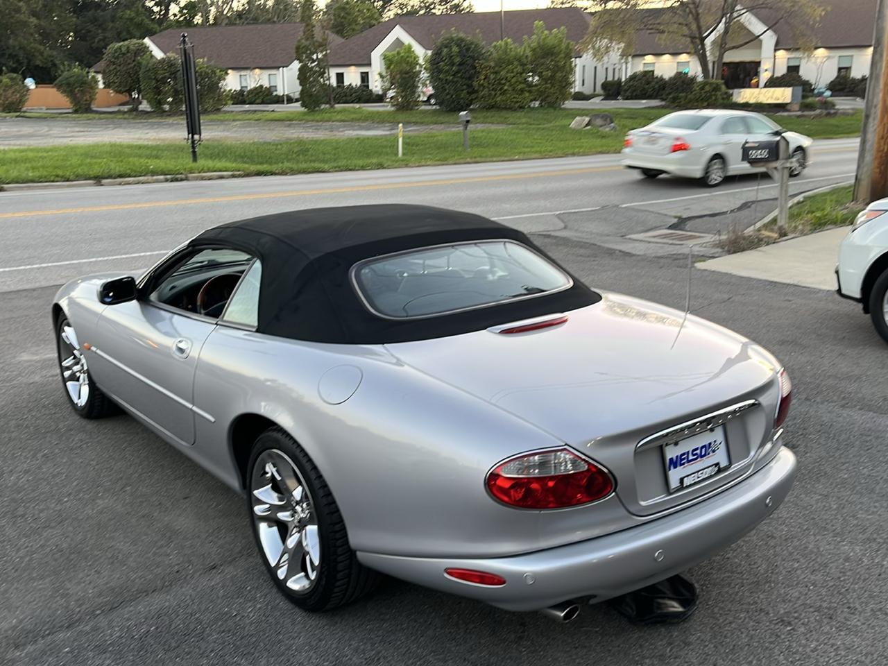Jaguar XK-Series photo 93