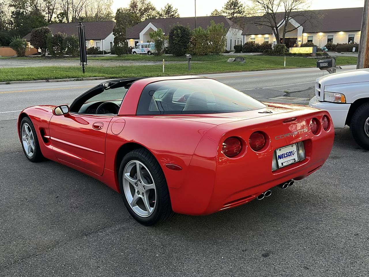 Chevrolet Corvette Coupe 2000