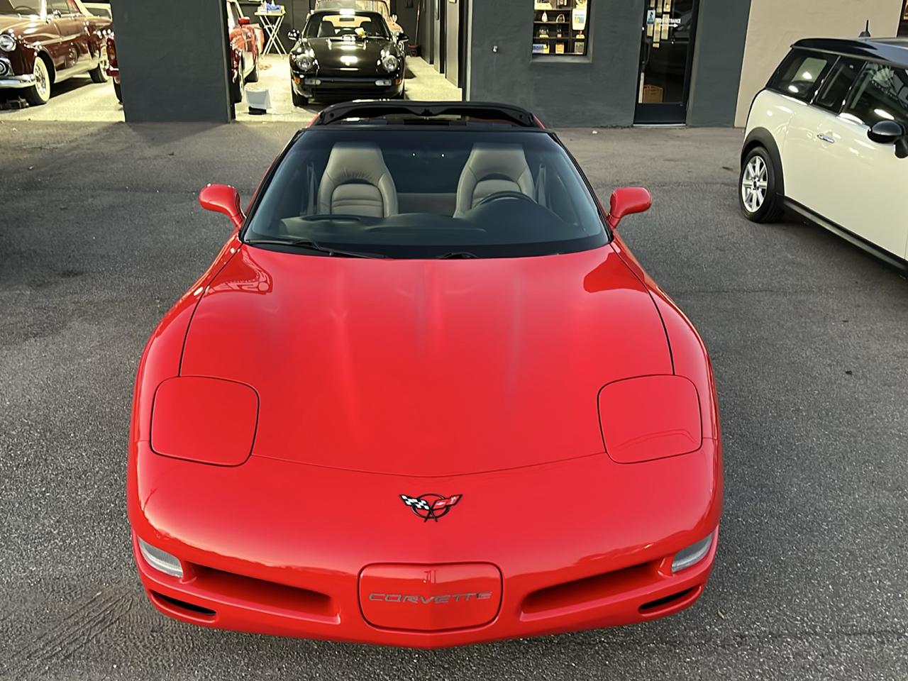 Chevrolet Corvette Coupe 2000