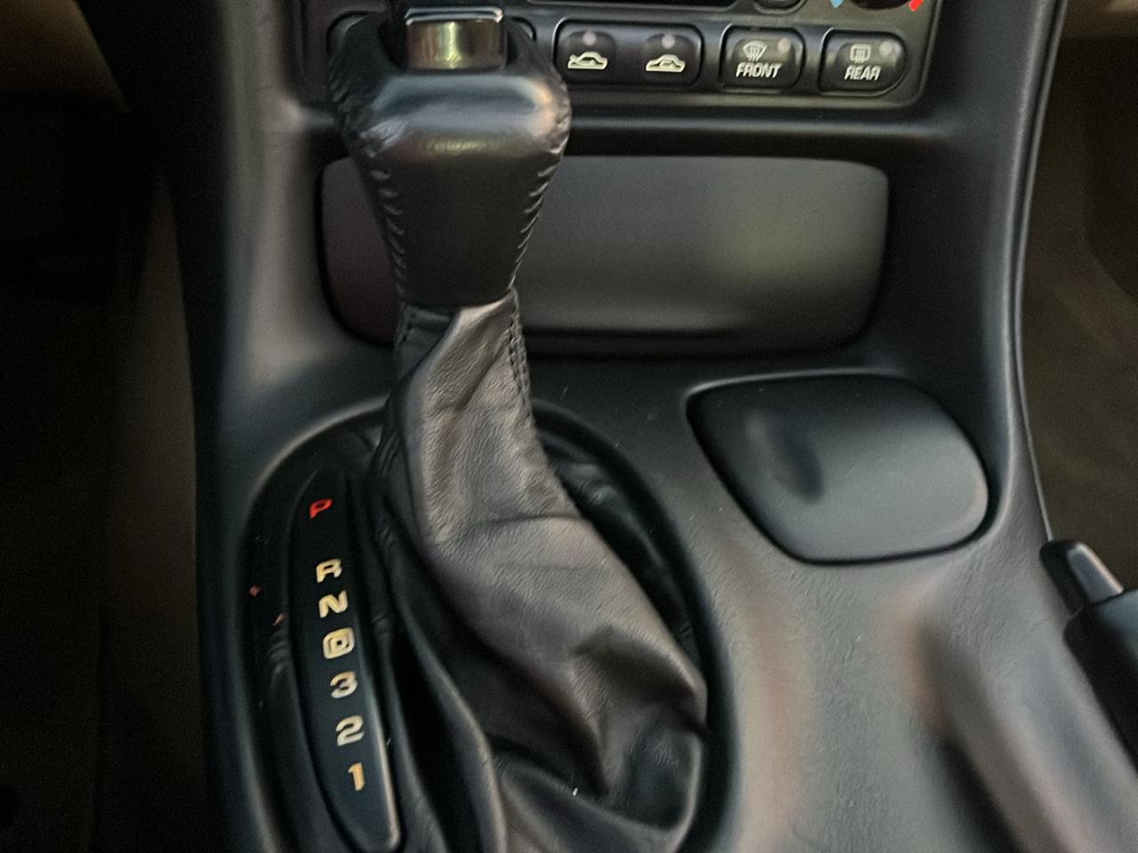Chevrolet Corvette Coupe 2000